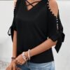 Blusa con tirante y escote en V (Shein)