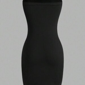 Vestido negro sin tirantes para mujer (Shein)
