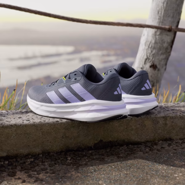 Galaxy 7 Running Shoes